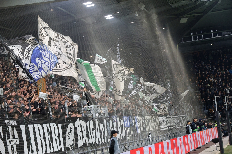 Sturm Graz - Marseille
UEFA Europa League Gruppenphase 3. Spieltag, SK Sturm Graz - Olympique de Marseille, Stadion Graz-Liebenau Graz, 22.10.2026. Foto zeigt Fans von Sturm
