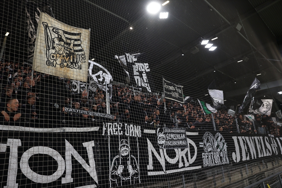 Sturm Graz - Marseille
UEFA Europa League Gruppenphase 3. Spieltag, SK Sturm Graz - Olympique de Marseille, Stadion Graz-Liebenau Graz, 22.10.2026. Foto zeigt Fans von Sturm
