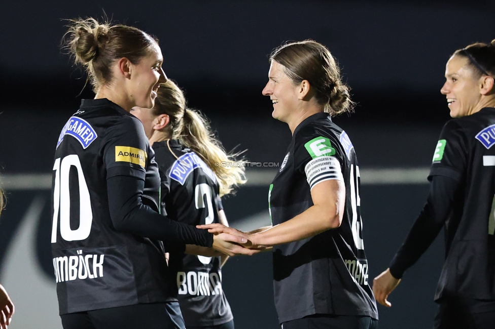 Sturm Frauen - LASK
OEFB Frauen Bundesliga, 11. Runde, SK Sturm Graz Frauen - LASK, Trainingszentrum Messendorf, 23.10.2026. Foto zeigt Laura Krumboeck (Sturm Frauen) und Sophie Maierhofer (Sturm Frauen)
