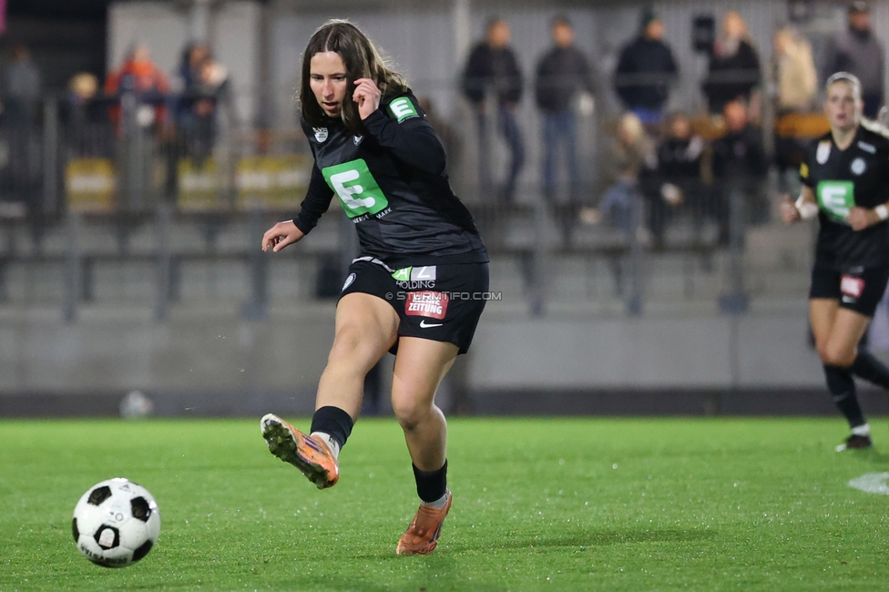 Sturm Frauen - LASK
OEFB Frauen Bundesliga, 11. Runde, SK Sturm Graz Frauen - LASK, Trainingszentrum Messendorf, 23.10.2026. Foto zeigt Mia Achatz (Sturm Frauen)
