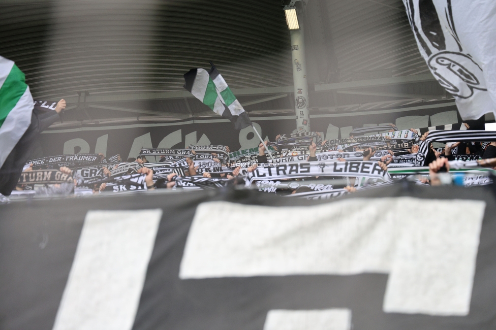 Sturm Graz - Ried
Oesterreichische Fussball Bundesliga, 10. Runde, SK Sturm Graz - SV Ried, Stadion Graz-Liebenau, 25.10.2026. Foto zeigt Fans von Sturm
Schlüsselwörter: schals