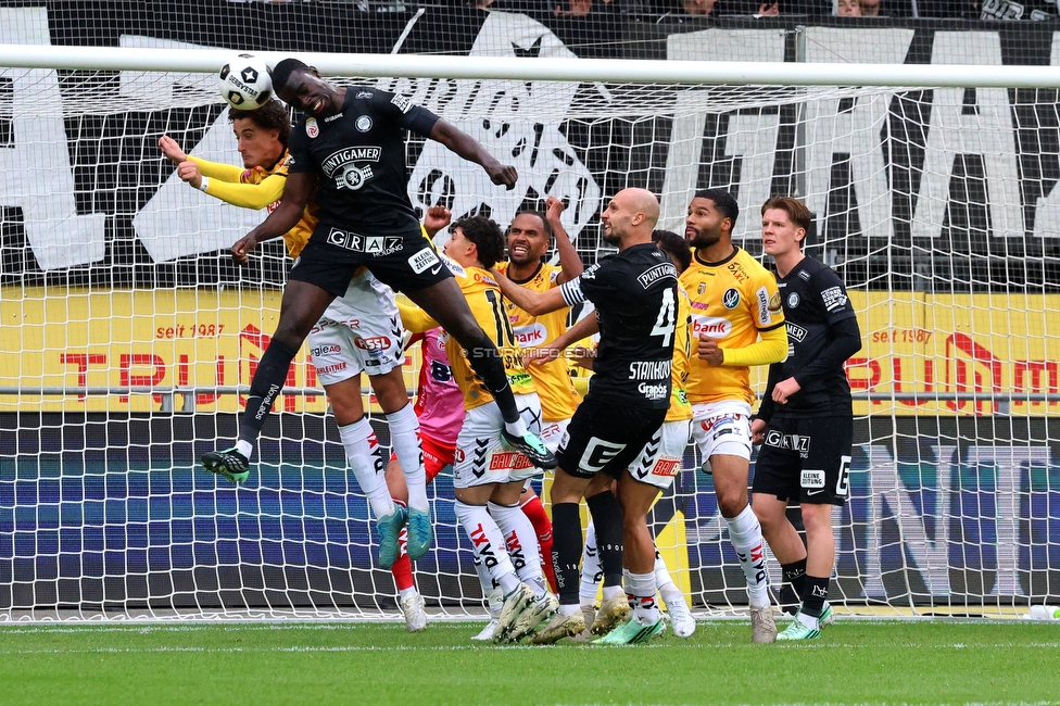 Sturm Graz - Ried
Oesterreichische Fussball Bundesliga, 10. Runde, SK Sturm Graz - SV Ried, Stadion Graz-Liebenau, 25.10.2026. Foto zeigt Joshua Quarshie (Sturm) und Jon Gorenc-Stankovic (Sturm)
