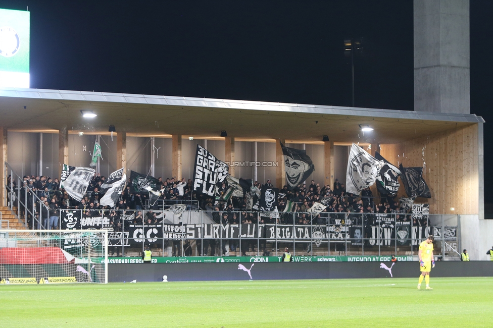 Lustenau - Sturm Graz
OEFB Cup 3. Runde, SC Austria Lustenau - SK Sturm Graz, Reichshofstadion, Lustenau, 29.10.2026. 

Foto zeigt Fans von Sturm
