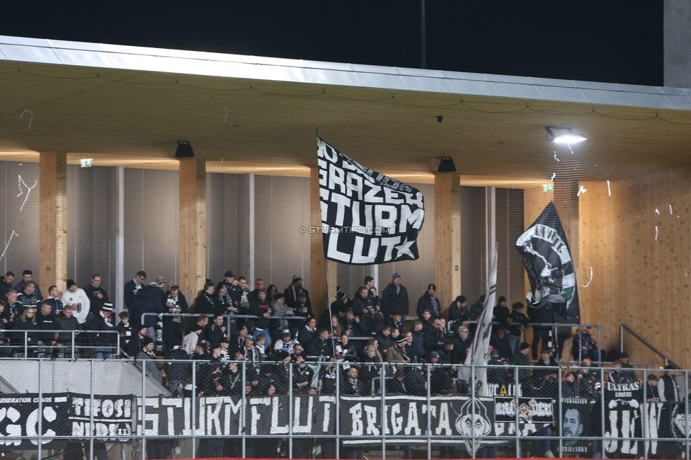 Lustenau - Sturm Graz
OEFB Cup 3. Runde, SC Austria Lustenau - SK Sturm Graz, Reichshofstadion, Lustenau, 29.10.2026. Foto zeigt Fans von Sturm
