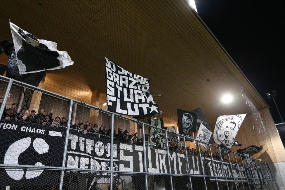 Lustenau - Sturm Graz
OEFB Cup 3. Runde, SC Austria Lustenau - SK Sturm Graz, Reichshofstadion, Lustenau, 29.10.2026. Foto zeigt Fans von Sturm
