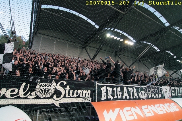 Foto (c) by SturmTifo.com