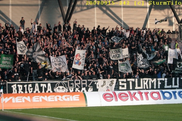 Foto (c) by SturmTifo.com