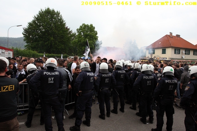 Schlüsselwörter: Kapfenberg Polizei Pyrotechnik