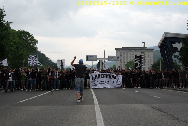 Schlüsselwörter: Kapfenberg Corteo Vorsaenger Langenwang Doppelhalter